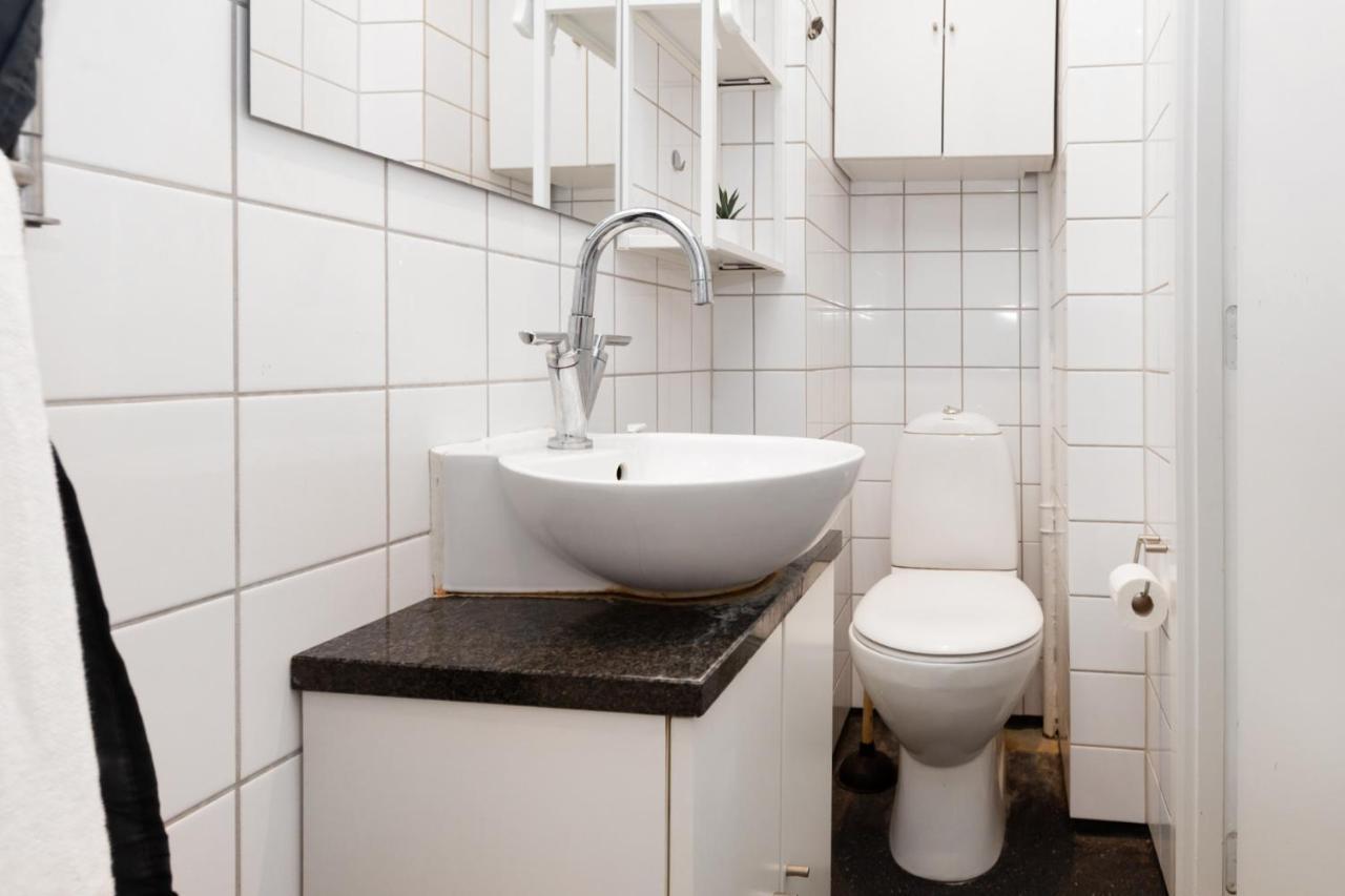 5 Min Fra Banegarden - Plads Til 4-Personer Apartment Aalborg Exterior photo