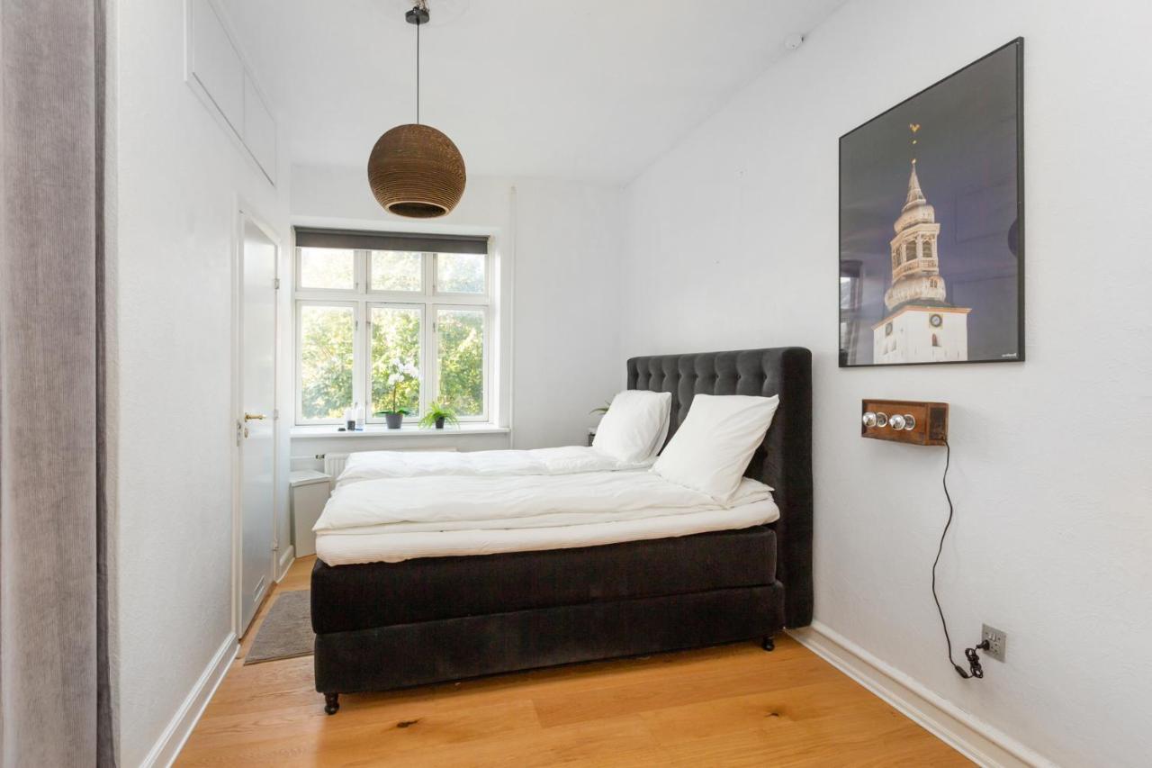 5 Min Fra Banegarden - Plads Til 4-Personer Apartment Aalborg Exterior photo